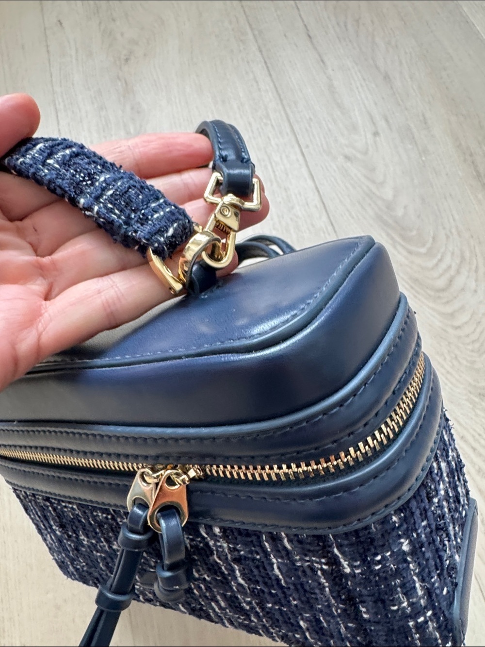 Zara bag ๐ - Picture 5 of 9